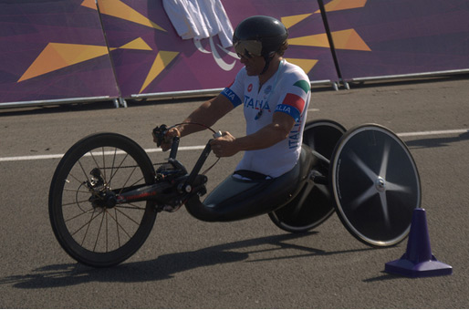 Le maxi-corone dei campioni paralimpici sono "made in Camatrox"
