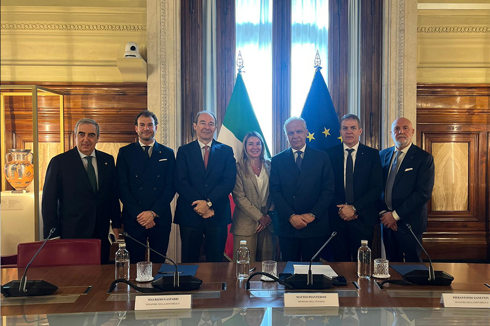 Beltrame, Cavion e Piccolo insieme al Viminale: sicurezza e organici con il ministro Piantedosi