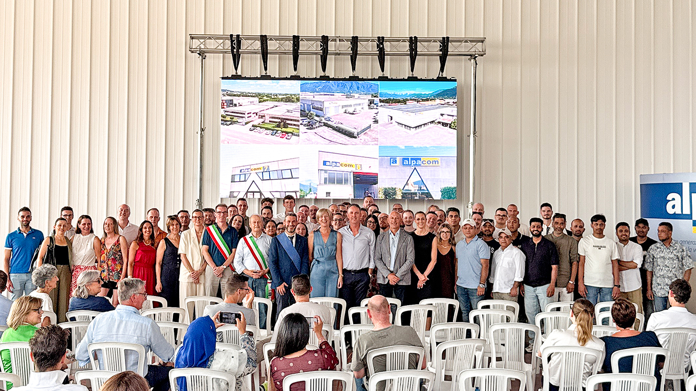 Alpacom continua la sua crescita con il sesto stabilimento: inaugurato Alpacom 8.