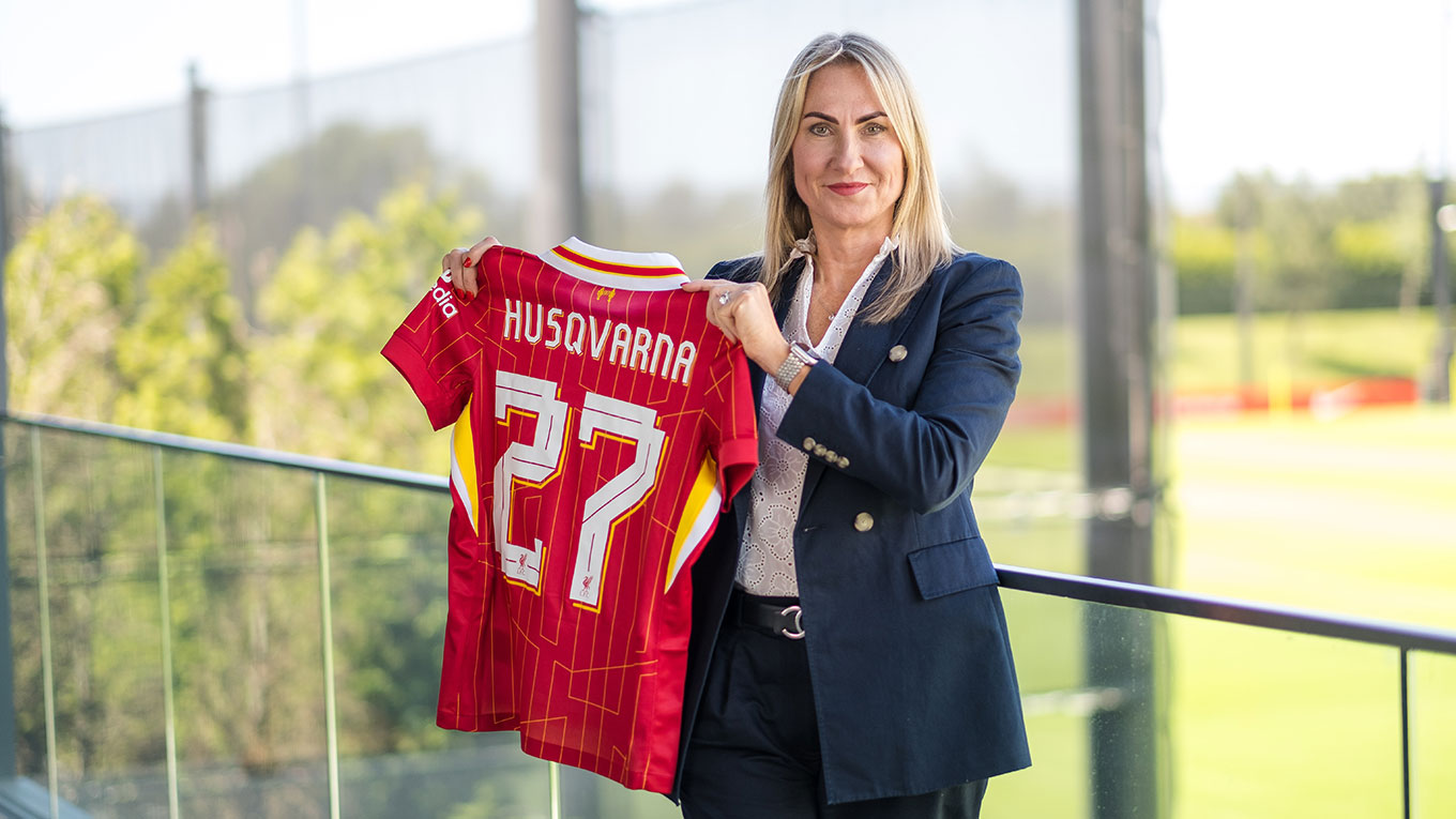 Husqvarna diventa partner ufficiale del Liverpool Football Club per il groundskeeping